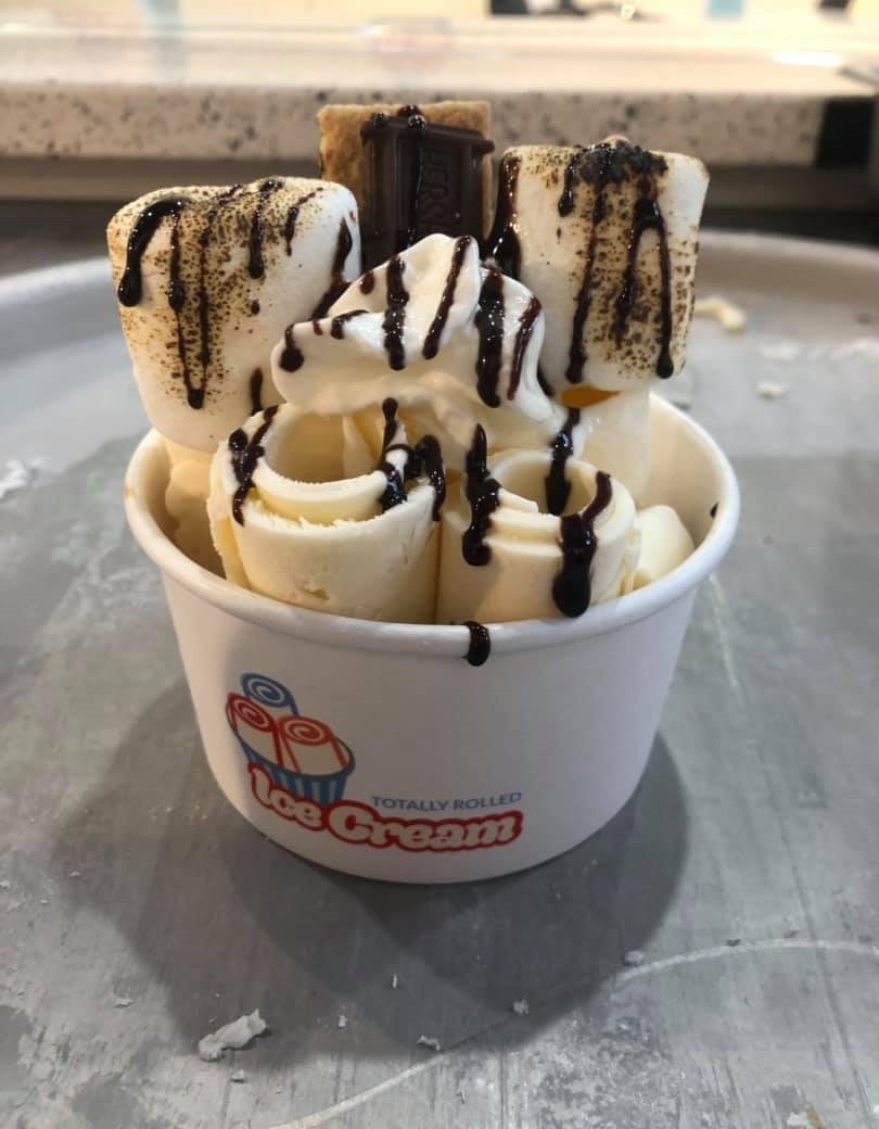 S'mores ice cream with graham crackers, marshmallow, and chocolate